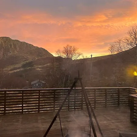 Feriehus Stavtjørn Alpine Haven *